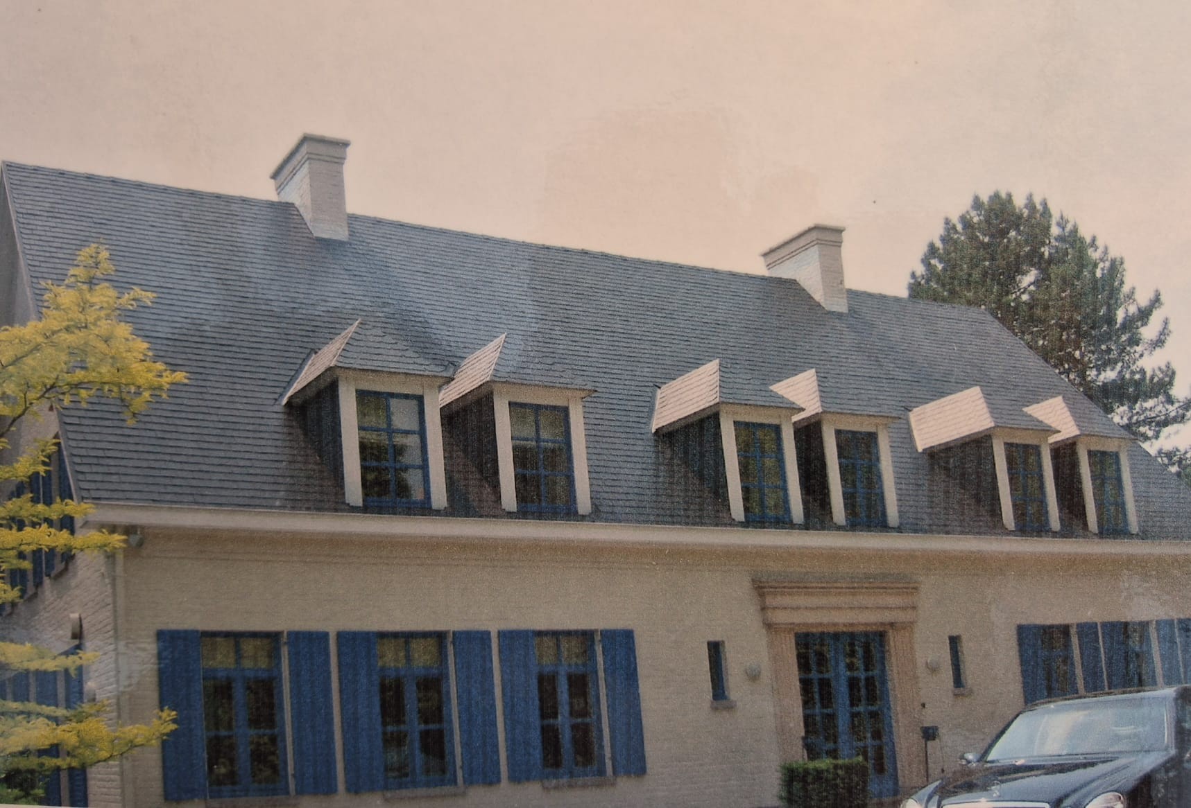 Villa met leien dak